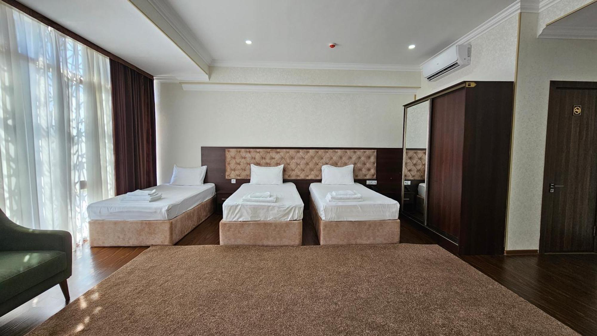 Grand Turon Plaza Hotel Taşkent Dış mekan fotoğraf