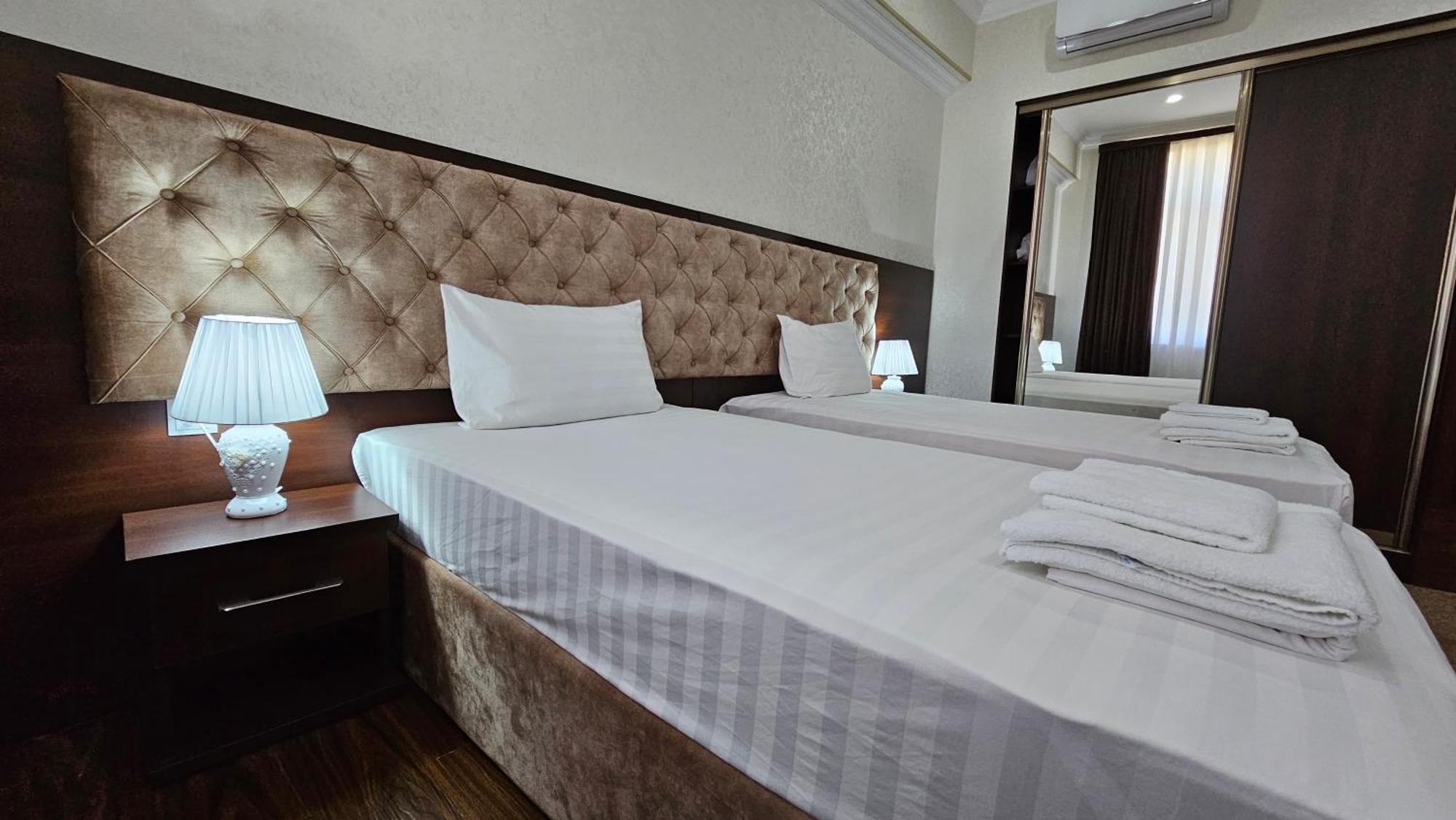 Grand Turon Plaza Hotel Taşkent Dış mekan fotoğraf